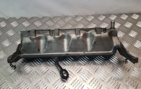 Rocker cam cover
