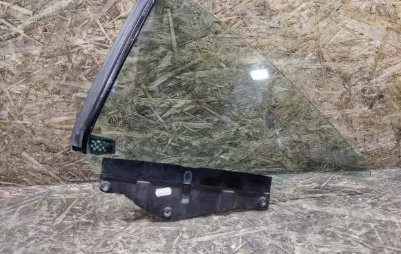 Mercedes-Benz SL AMG R230 Rear side window