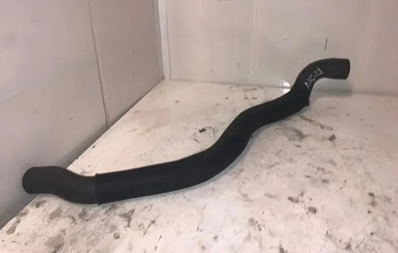 Volvo XC90 Engine coolant pipe/hose 30636887 A11629