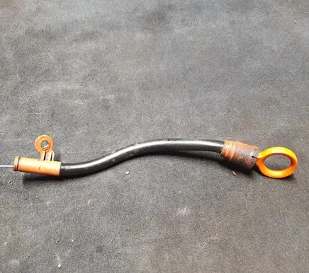 Volkswagen Golf V Oil level dip stick 06F115611F