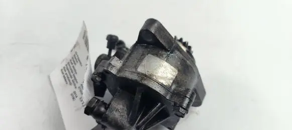 Mitsubishi Pajero Vacuum pump