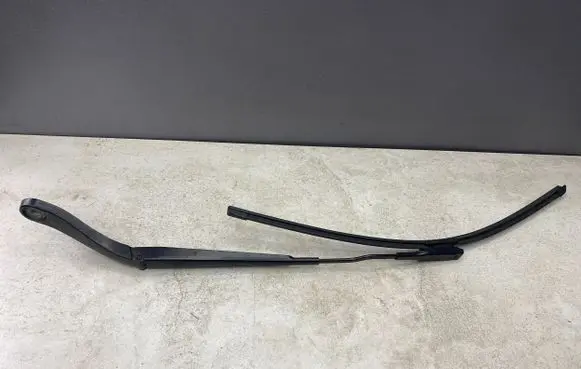 Ford C-MAX II Front wiper blade arm AM5117526AB