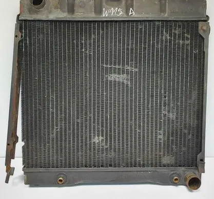 Mercedes-Benz COMPAKT W115 Coolant radiator 1155011101