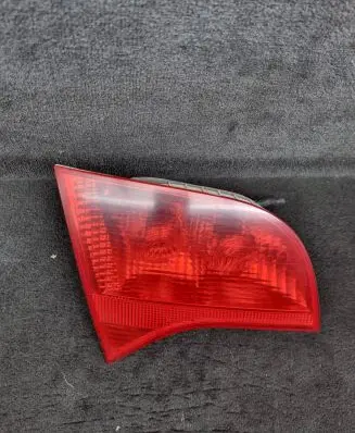 Audi A4 S4 B7 8E 8H Tailgate rear/tail lights 8E9945093 8E9945093A