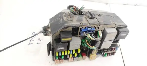 Ford Mondeo Mk III Fuse box set 1S7T14A142AA 173-60076-01