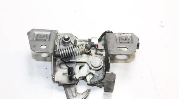 Volvo C30 Engine bonnet/hood lock/catch