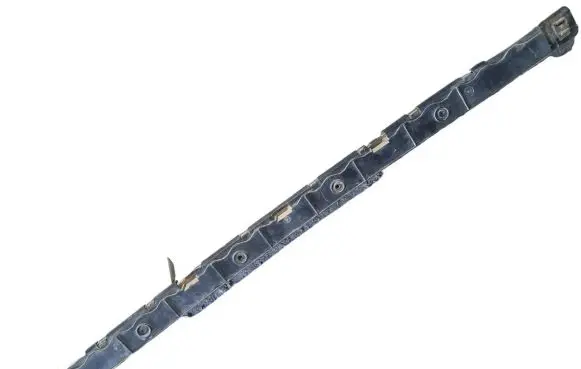 Volkswagen Polo IV 9N3 Rear bumper mounting bracket 6Q6807863