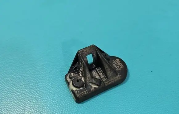 BMW 3 G20 G21 Tire pressure sensor 6877936 IMPRK1587486