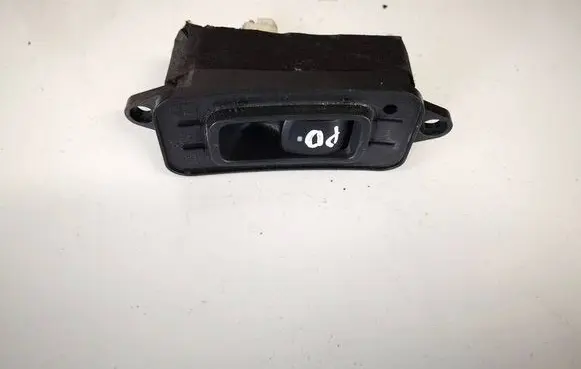 Subaru Outback Electric window control switch 64266ag020