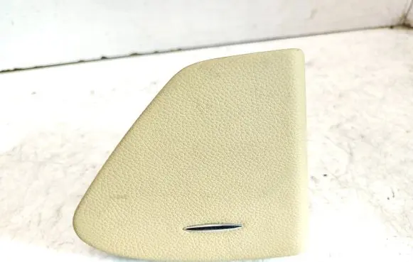 Mercedes-Benz CLS C219 Rear door ashtray 