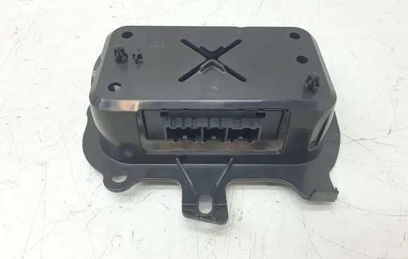 Tesla Model S Parking PDC control unit/module 104847600C 104847600