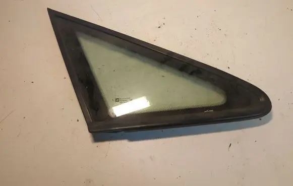 Opel Zafira A Front triangle window/glass 
