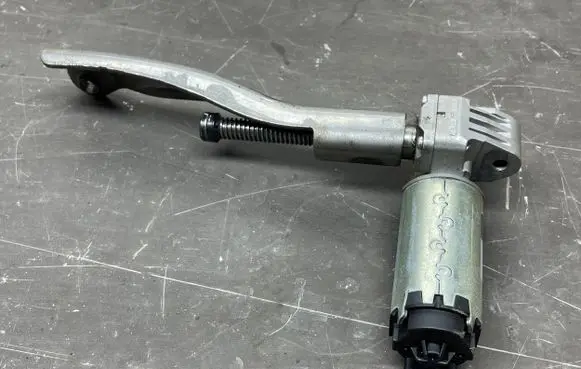 Opel Insignia A Seat adjustment motor 8357025
