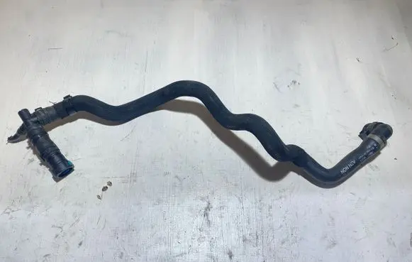 Land Rover Range Rover Sport L494 Engine coolant pipe/hose HPLA8C480CB S3JJA