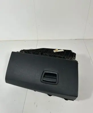 BMW 5 F10 F11 Glove box 9166683