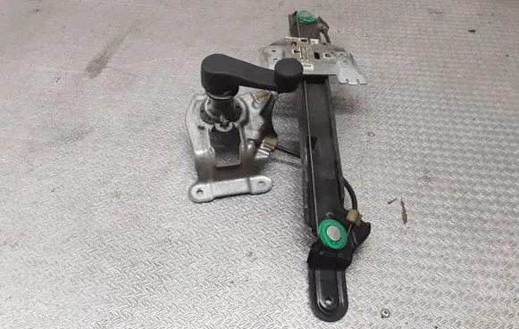 Seat Leon (1P) Rear door manual window regulator 1P0839461