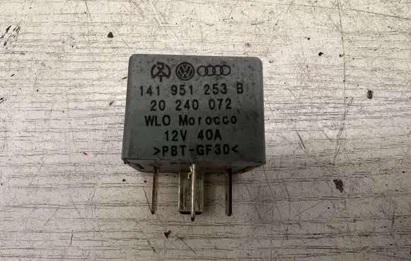 Seat Toledo II (1M) Other relay 141951253B