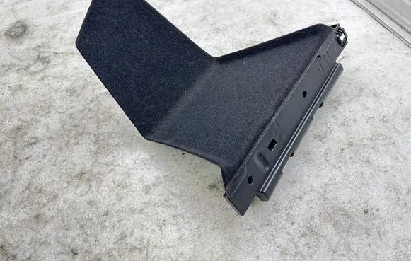 Tesla Model Y Other trunk/boot trim element 178622700B 178623300B