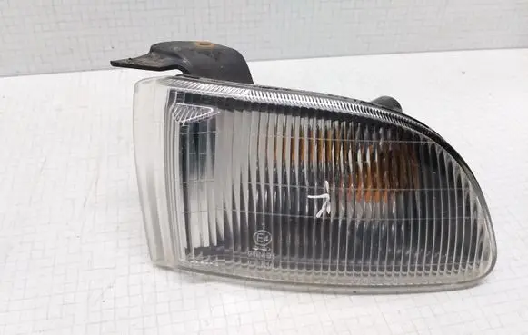 Mitsubishi Galant Front indicator light STANLEYP0555 STANLEY0454365