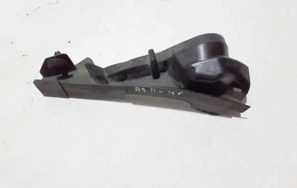 Audi A7 S7 4G Other engine bay part 4G0805233