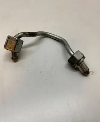 BMW 7 F01 F02 F03 F04 Fuel injector supply line/pipe 