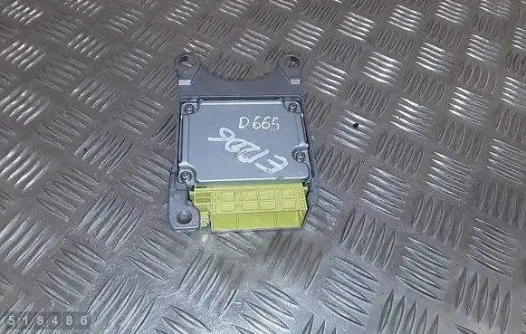 Toyota Prius (XW30) Airbag control unit/module 8917047110