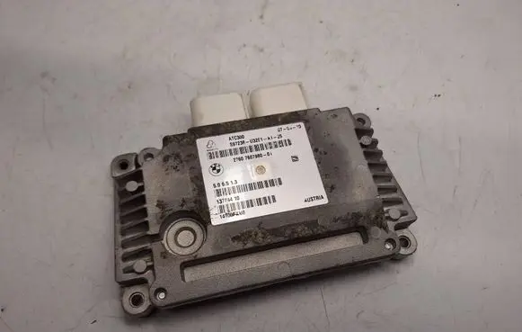 BMW 3 E92 E93 Transfer box differential control unit 27607607980 27607589831 27607576953