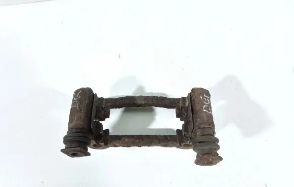 Toyota Corolla E120 E130 Brake caliper pad carrier rear 