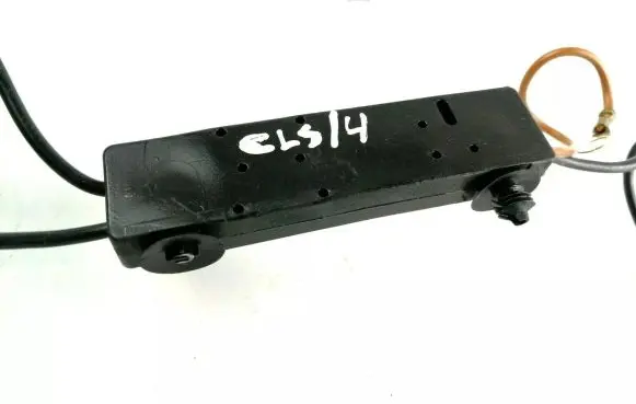 Mercedes-Benz CLS C218 X218 Aerial antenna amplifier A2128704589