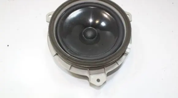 Lexus CT 200H Rear door speaker 8616076060