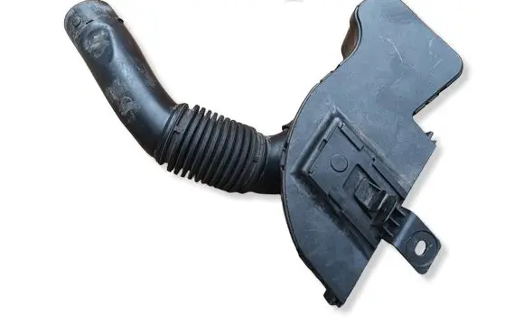 Renault Kadjar Air intake duct part 9682647680 9684813780 061651