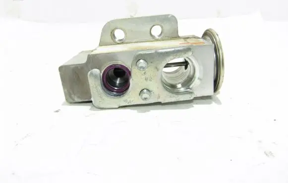Air conditioning (A/C) expansion valve