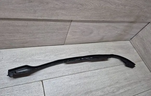 Mini Cooper Countryman F60 Rubber seal rear door 7390135