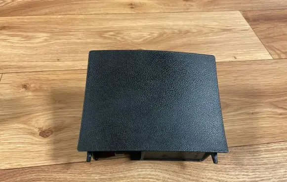 Mercedes-Benz B W245 Car ashtray A1696801050 106985