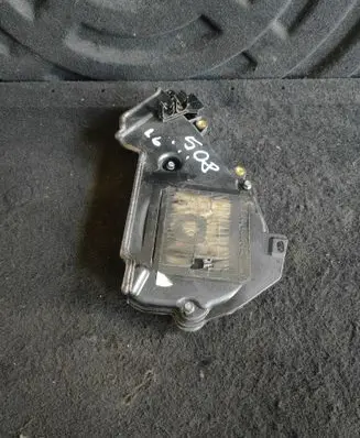 Peugeot 5008 Timing belt guard (cover) 9684193080