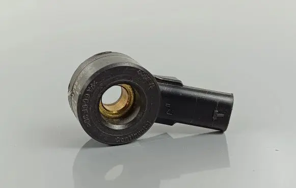 Jeep Grand Cherokee WL Detonation knock sensor 68313570AA
