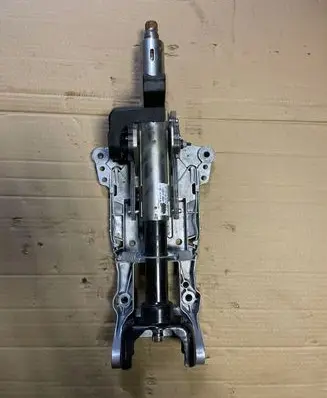 Steering wheel axle