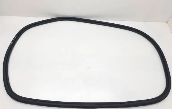 Volvo S90, V90 Front door rubber seal