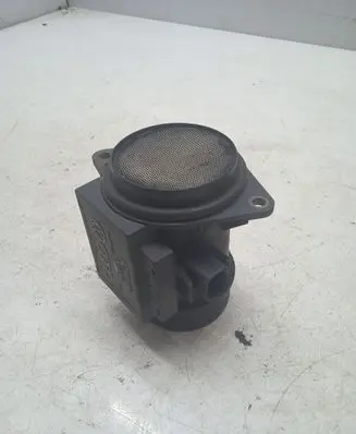 Volkswagen PASSAT B4 Mass air flow meter 074906461