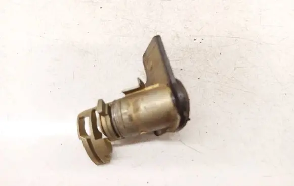 Skoda Superb B5 (3U) Front door lock (next to the handle)