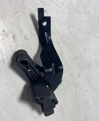 Land Rover Discovery Sport Air suspension front height level sensor K8D23D026AA