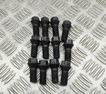 BMW iX1 Nuts/bolts 6890324