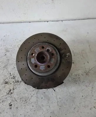 BMW 7 E65 E66 Front wheel hub