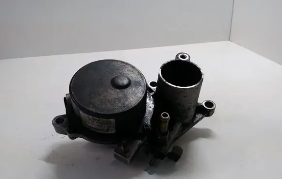 Ford Mondeo Mk III Vacuum pump XS7Q2A451BH 72245410B