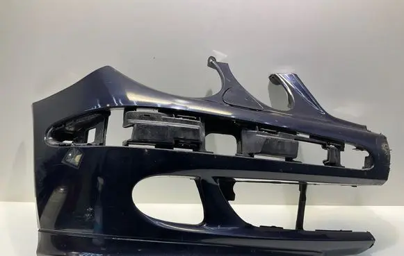 Mercedes-Benz E W211 Front bumper