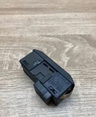 BMW 3 E46 Sunroof switch 6907288 03015010