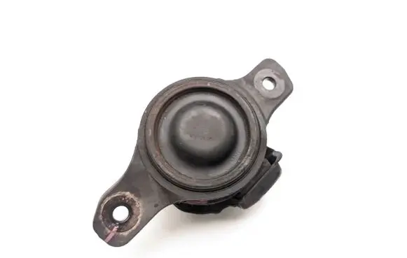 Subaru Legacy Engine mounting bracket