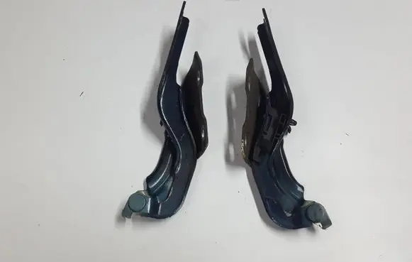Skoda Fabia Mk3 (NJ) Engine bonnet/hood hinges 