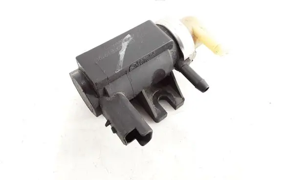 Valve vacuum