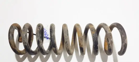 Mercedes-Benz C W203 Rear coil spring